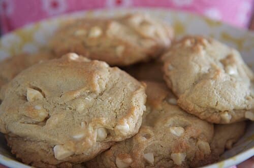 White Chocolate Macadamia